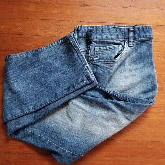 Calvin Klein Slim Jeans (stretchy) - Picture 1 of 10